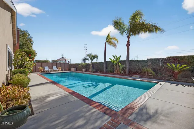 $1,498,000 | 501 High Point Drive, Ventura, CA 93003