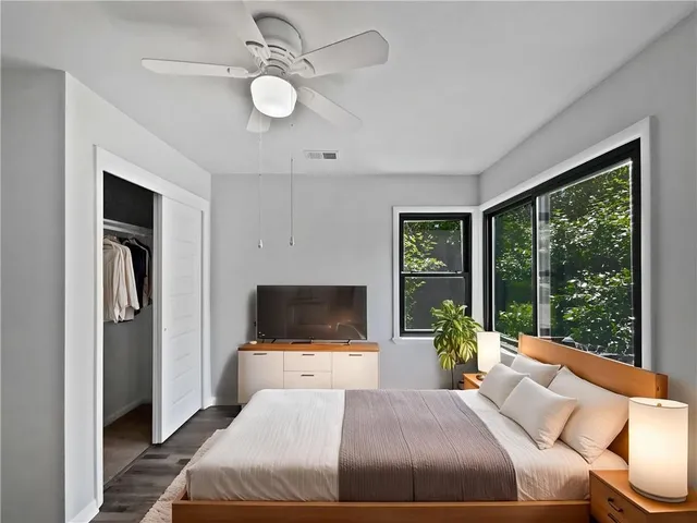 $300,000 | 7139 Hardy Street, Overland Park, KS 66204