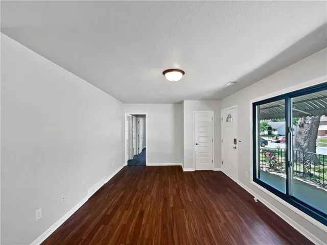 $300,000 | 7139 Hardy Street, Overland Park, KS 66204