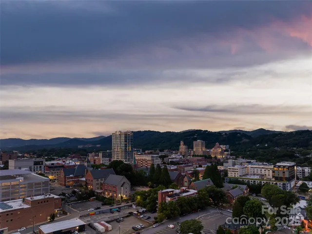 $529,000 | 45 Asheland Avenue, Unit 402, Asheville, NC 28801