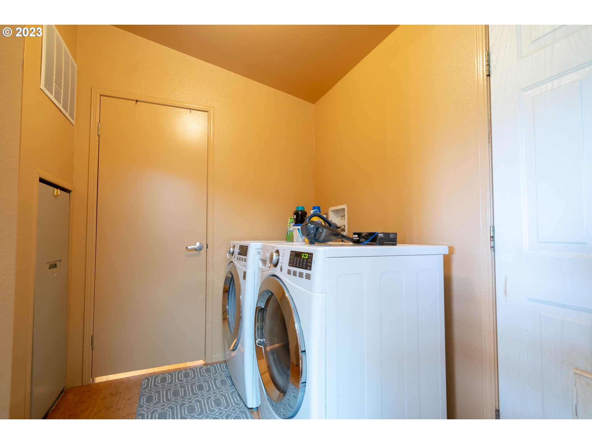 40126 Stayton Scio Road Scio, OR 97374 - Photo 18 of 28 Gallery Image 18