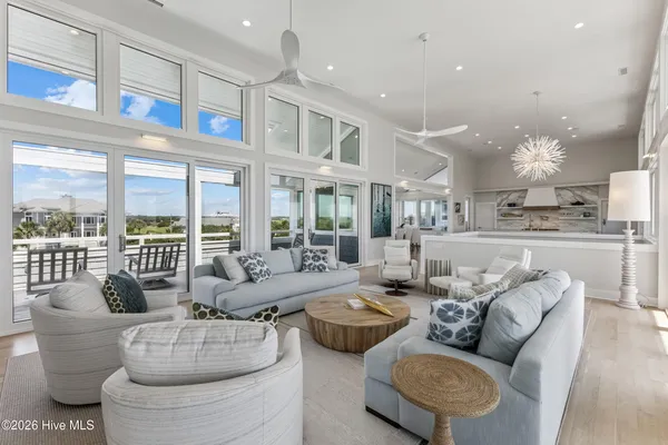 $12,000,000 | 8 Beach Road South, Wilmington, NC 28411
