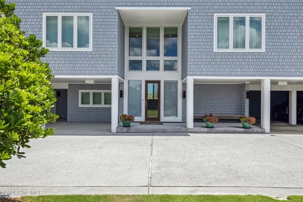 $12,000,000 | 8 Beach Road South, Wilmington, NC 28411