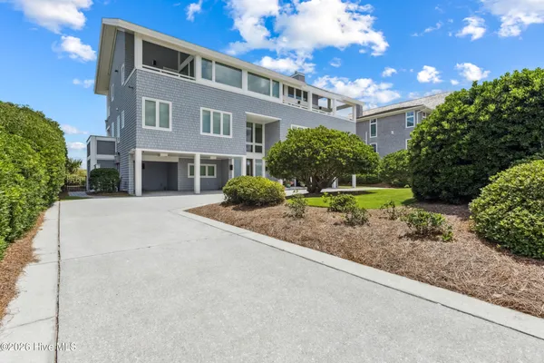 $12,000,000 | 8 Beach Road South, Wilmington, NC 28411