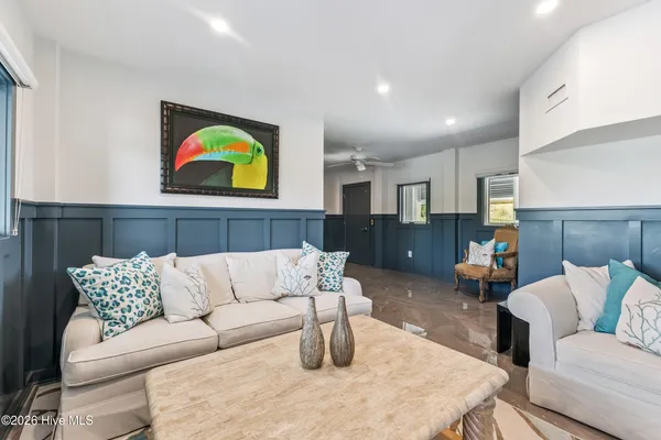 $12,000,000 | 8 Beach Road South, Wilmington, NC 28411