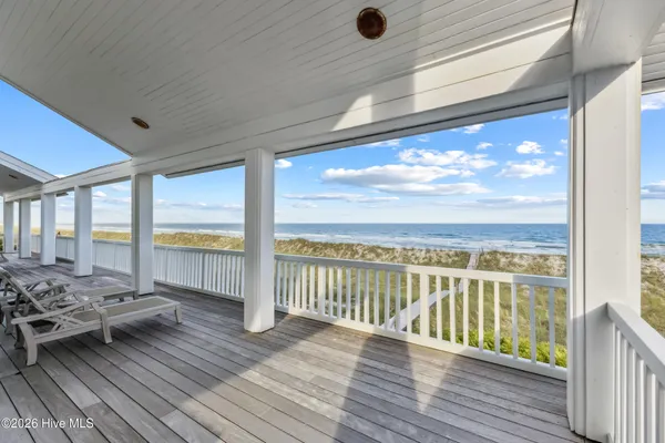 $12,000,000 | 8 Beach Road South, Wilmington, NC 28411