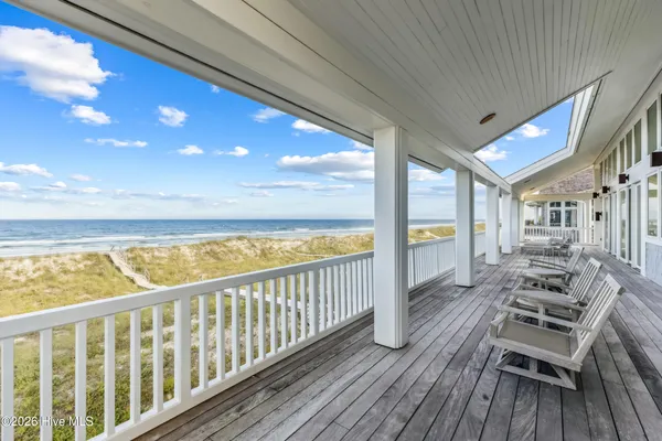 $12,000,000 | 8 Beach Road South, Wilmington, NC 28411