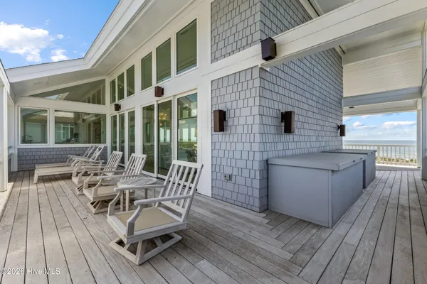 $12,000,000 | 8 Beach Road South, Wilmington, NC 28411