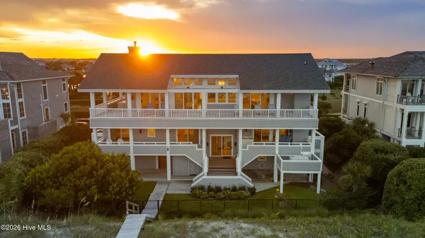 $12,000,000 | 8 Beach Road South, Wilmington, NC 28411