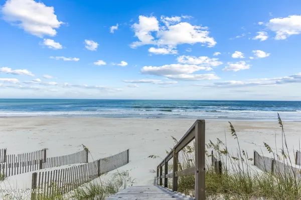 $12,000,000 | 8 Beach Road South, Wilmington, NC 28411