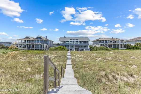 $12,000,000 | 8 Beach Road South, Wilmington, NC 28411