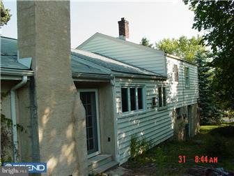 43 Seitz Road Collegeville, PA 19426 - Photo 4 of 8 Exterior Back