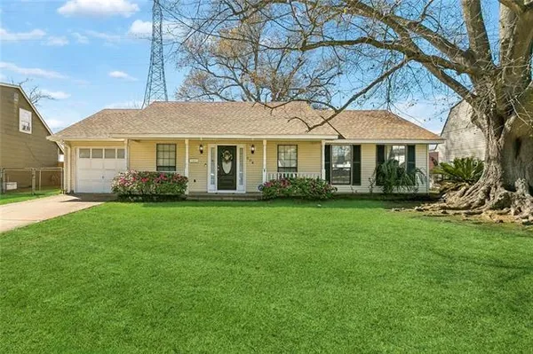 $210,000 | 504 Oak Allee Drive, Laplace, LA 70068