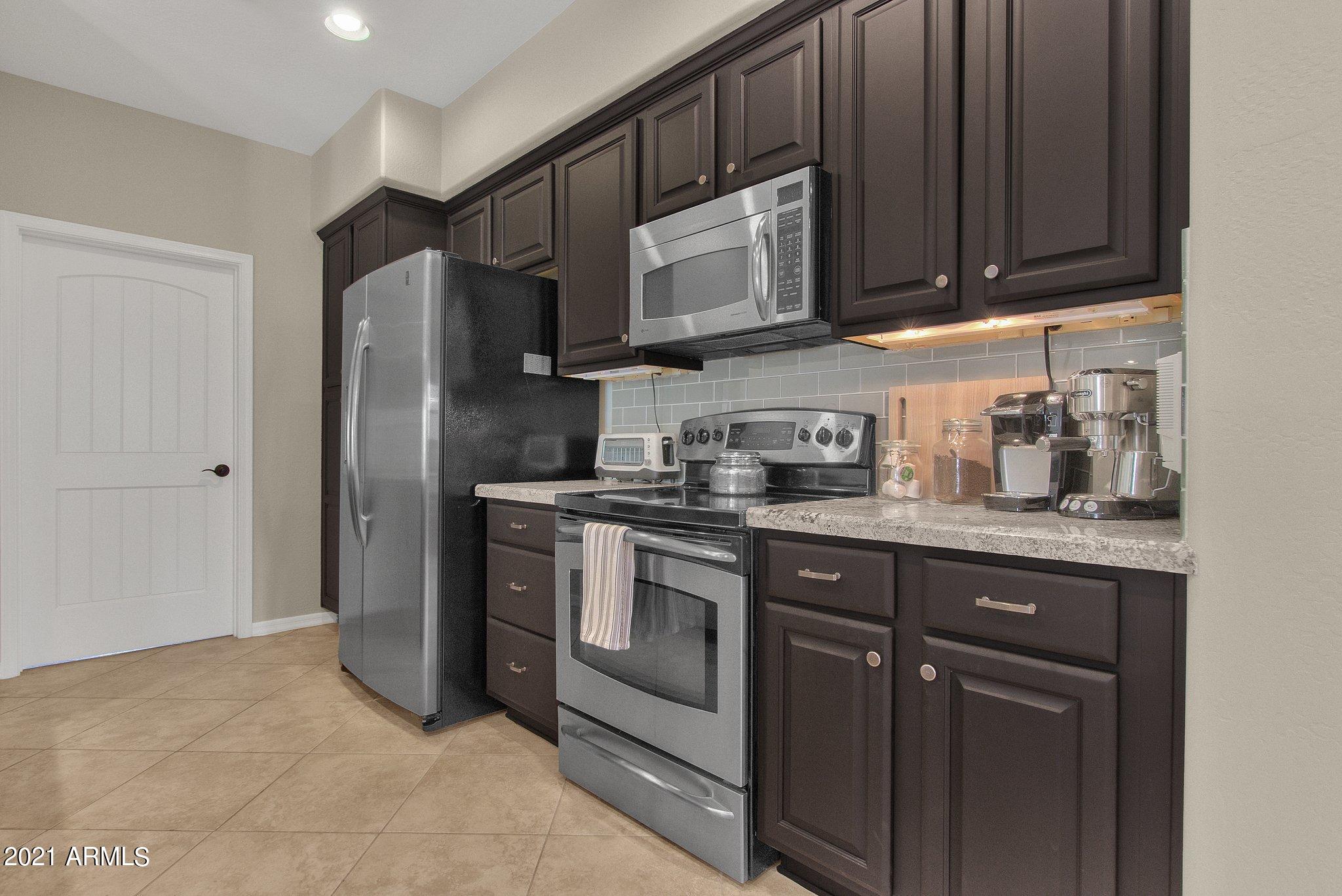 3935 East Rough Rider Road, Unit 1102 Phoenix, AZ 85050 - Photo 12 of 71 12
