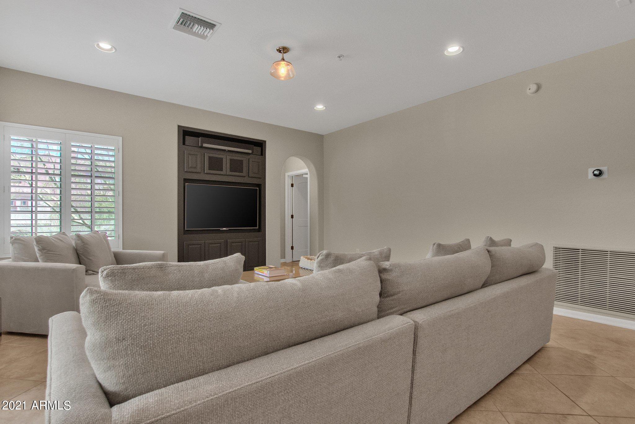 3935 East Rough Rider Road, Unit 1102 Phoenix, AZ 85050 - Photo 16 of 71 16