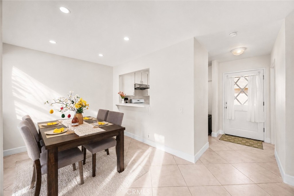 47 Fox, Unit 27 Irvine, CA 92614 - Photo 9 of 32