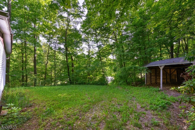 77 Sand Pond Road Hamburg, NJ 07419 - Photo 38 of 44