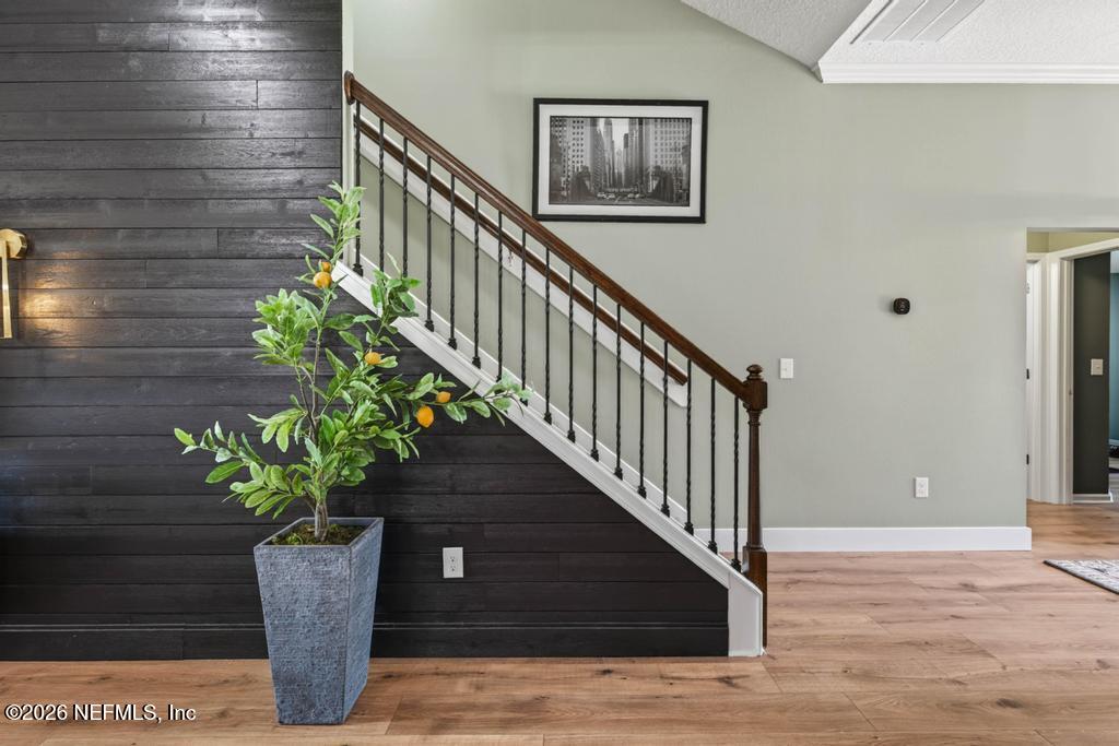 210 Sierras Loop St. Augustine, FL 32086 - Photo 36 of 58 Stairway