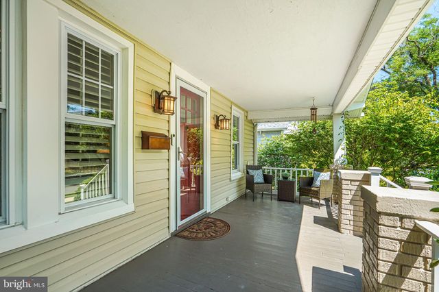 $1,550,000 | 2508 Terrett Avenue, Alexandria, VA 22301