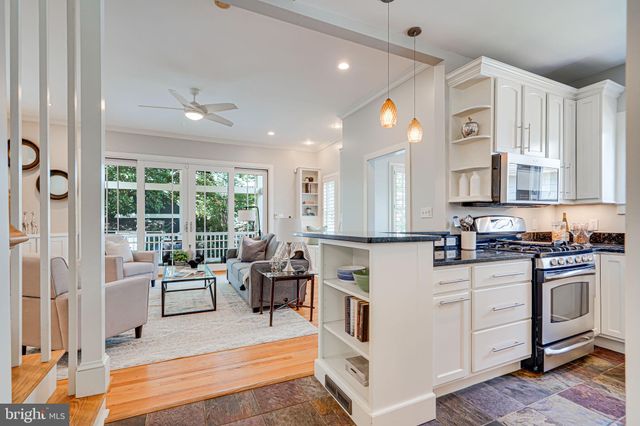 $1,550,000 | 2508 Terrett Avenue, Alexandria, VA 22301