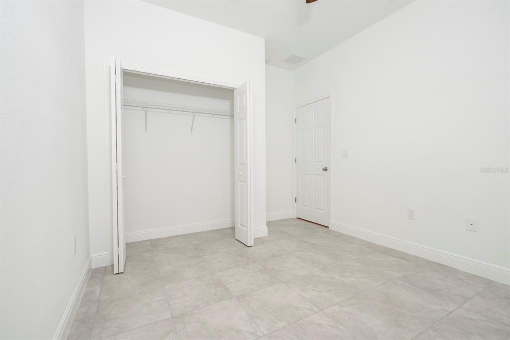 8 Locust Run Ocala, FL 34472 - Photo 47 of 71 an empty room with closet area