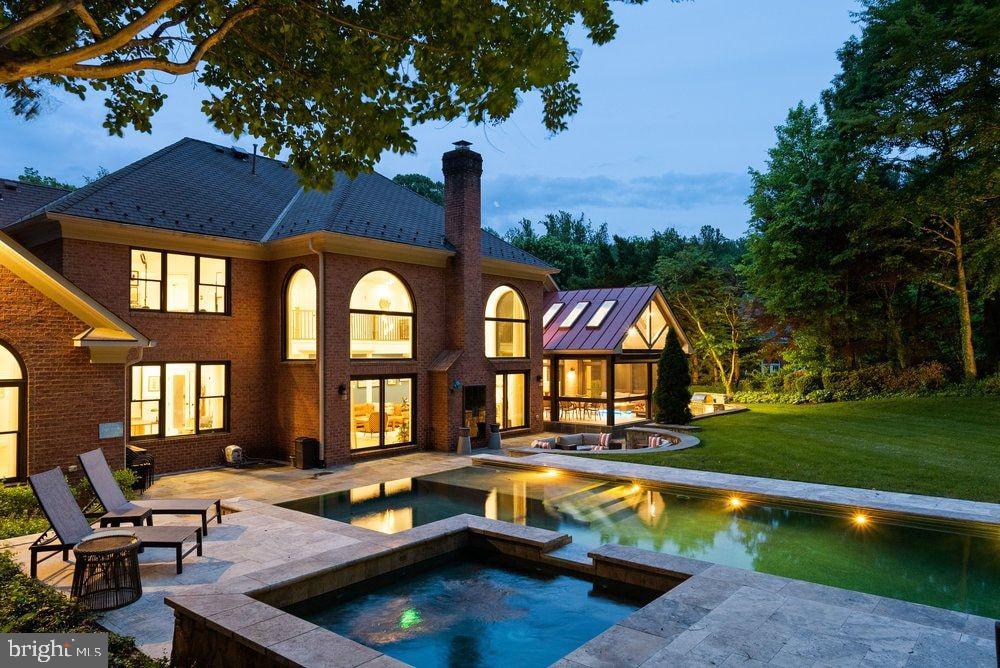 1102 Mill Ridge McLean, VA 22102 - Photo 46 of 48