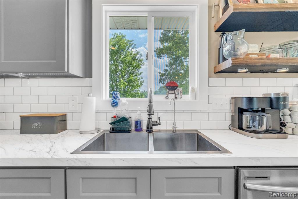 2970 Galbraith Line Road Yale, MI 48097 - Photo 14 of 47 Gallery Image 14