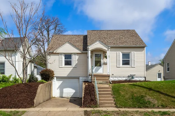 $145,000 | 650 East Colorado Street, Davenport, IA 52803