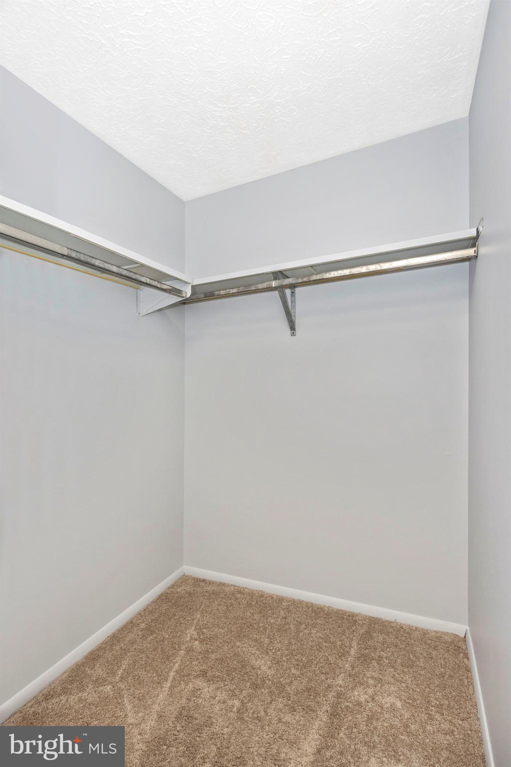 501 H Heather Ridge Drive, Unit 8H Frederick, MD 21702 - Photo 17 of 28 Wal In Closet