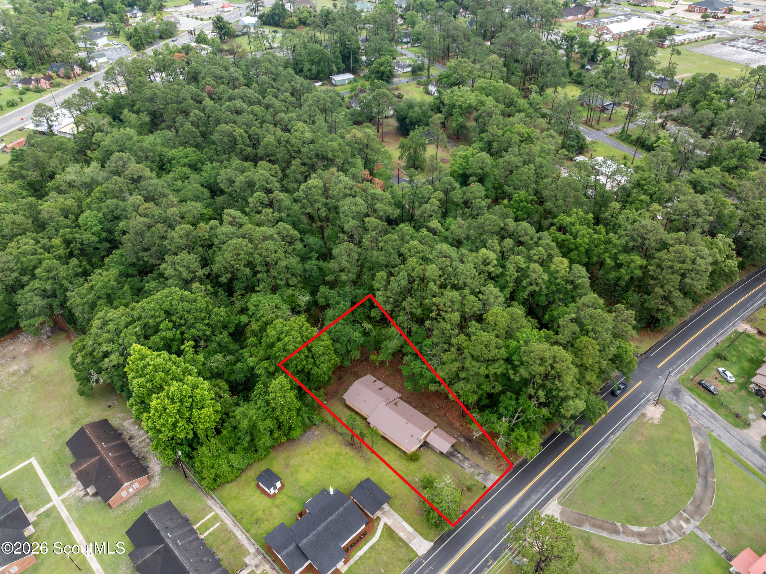 320 Brobston Street Baxley, GA 31513 - Photo 1 of 20 DJI_20260528175712_0768_D