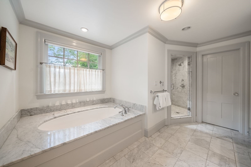 25 Kenilworth Road Wellesley, MA 02482 - Photo 20 of 42