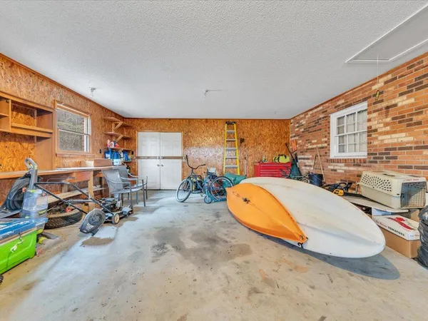 $199,000 | 1136 South County Line Road, Patrick Springs, VA 24133