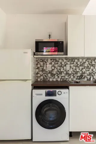 a view of washer and dryer