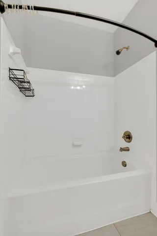 $260,000 | 934 Governors Court, Unit 208, Nashville, TN 37211