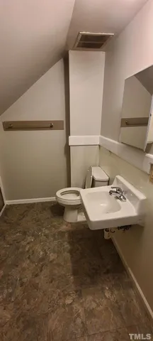 $1,025 | 318 Powell Drive, Unit 2, Raleigh, NC 27606