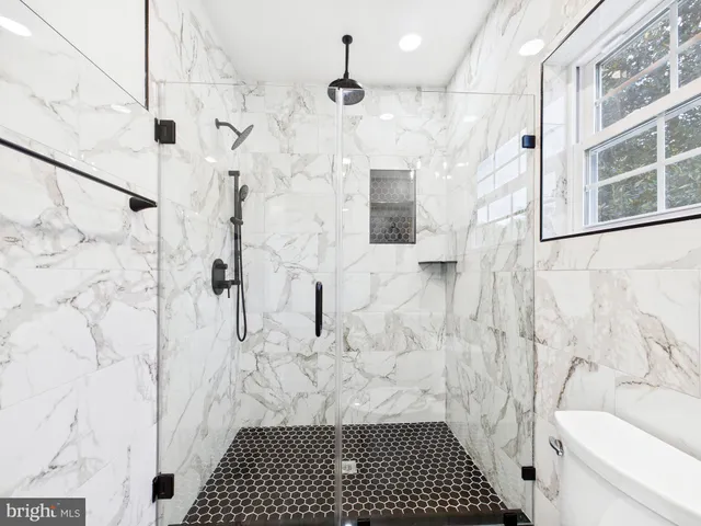 $695,000 | 18 West McCabe Street, Selbyville, DE 19975