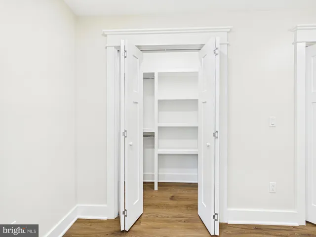 $695,000 | 18 West McCabe Street, Selbyville, DE 19975