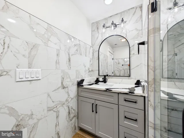 $695,000 | 18 West McCabe Street, Selbyville, DE 19975