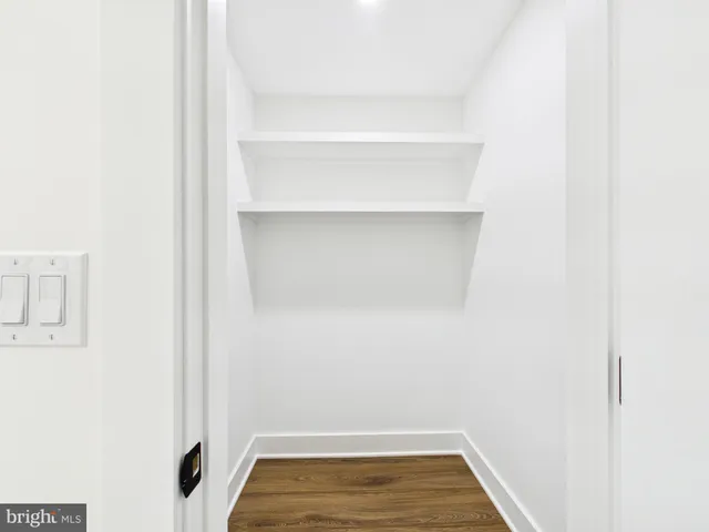 $695,000 | 18 West McCabe Street, Selbyville, DE 19975