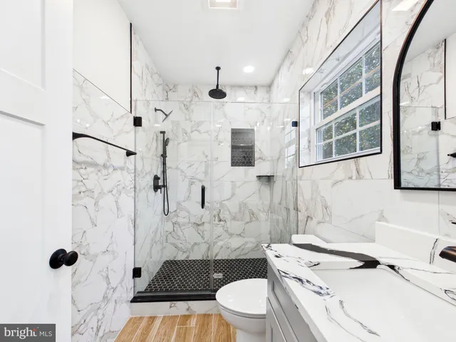 $695,000 | 18 West McCabe Street, Selbyville, DE 19975