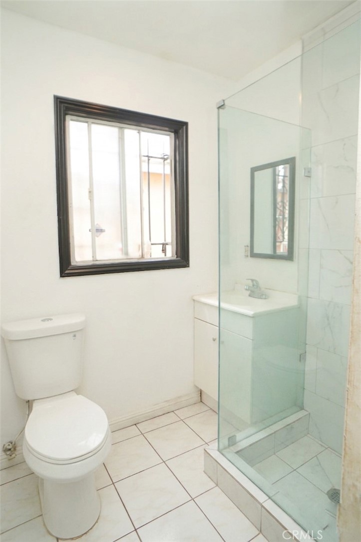 815 West 134th Street Compton, CA 90222 - Photo 6 of 7