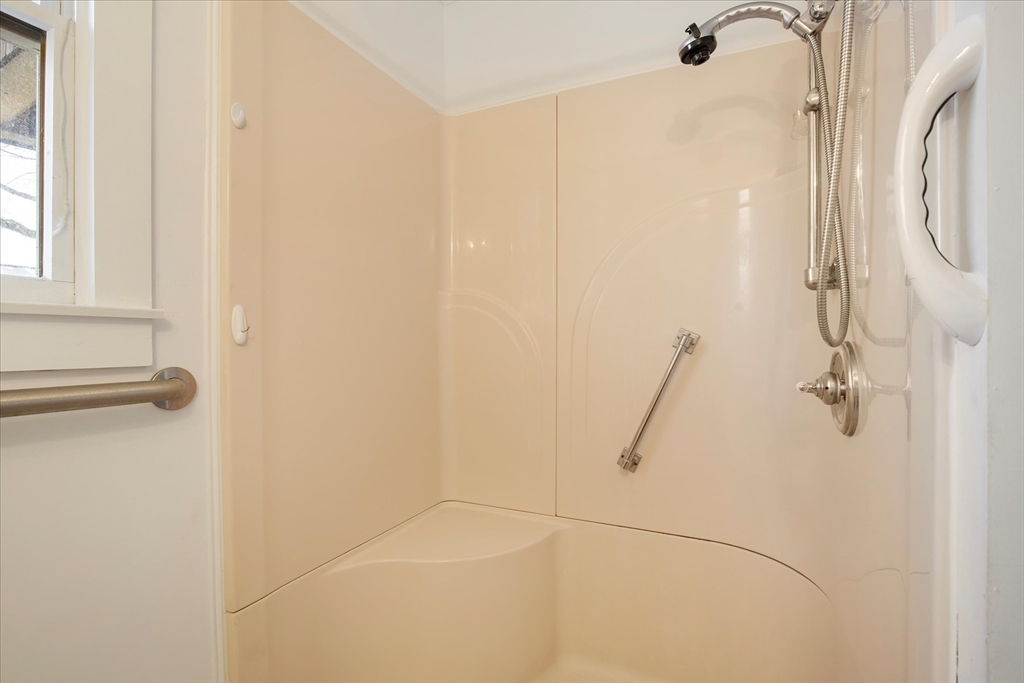 55 Louis Street Barnstable, MA 02601 - Photo 11 of 21