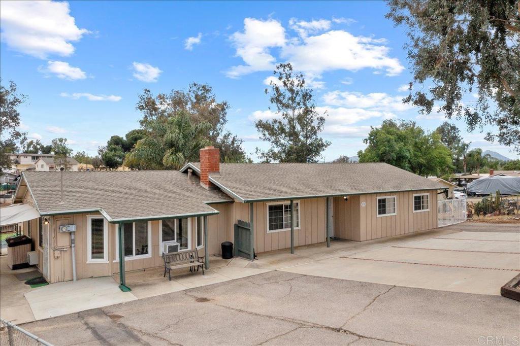 810 Steffy Road Ramona, CA 92065 - Photo 2 of 43