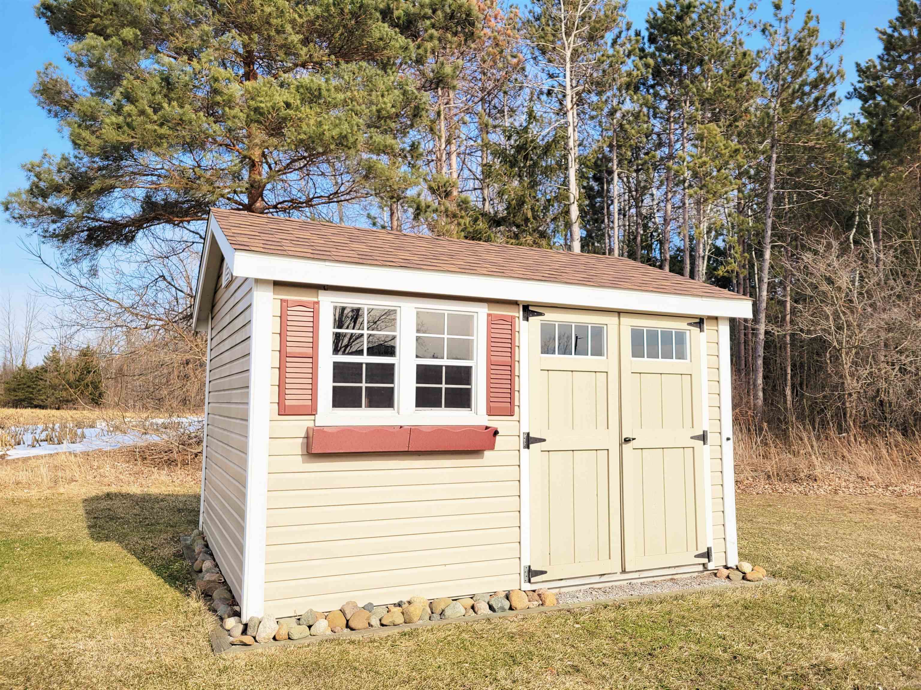 3350 North Coleman Road Coleman, MI 48618 - Photo 23 of 23