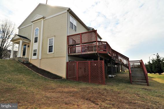 7382 Maury Road Baltimore, MD 21244 - Photo 6 of 23 Exterior (Rear)
