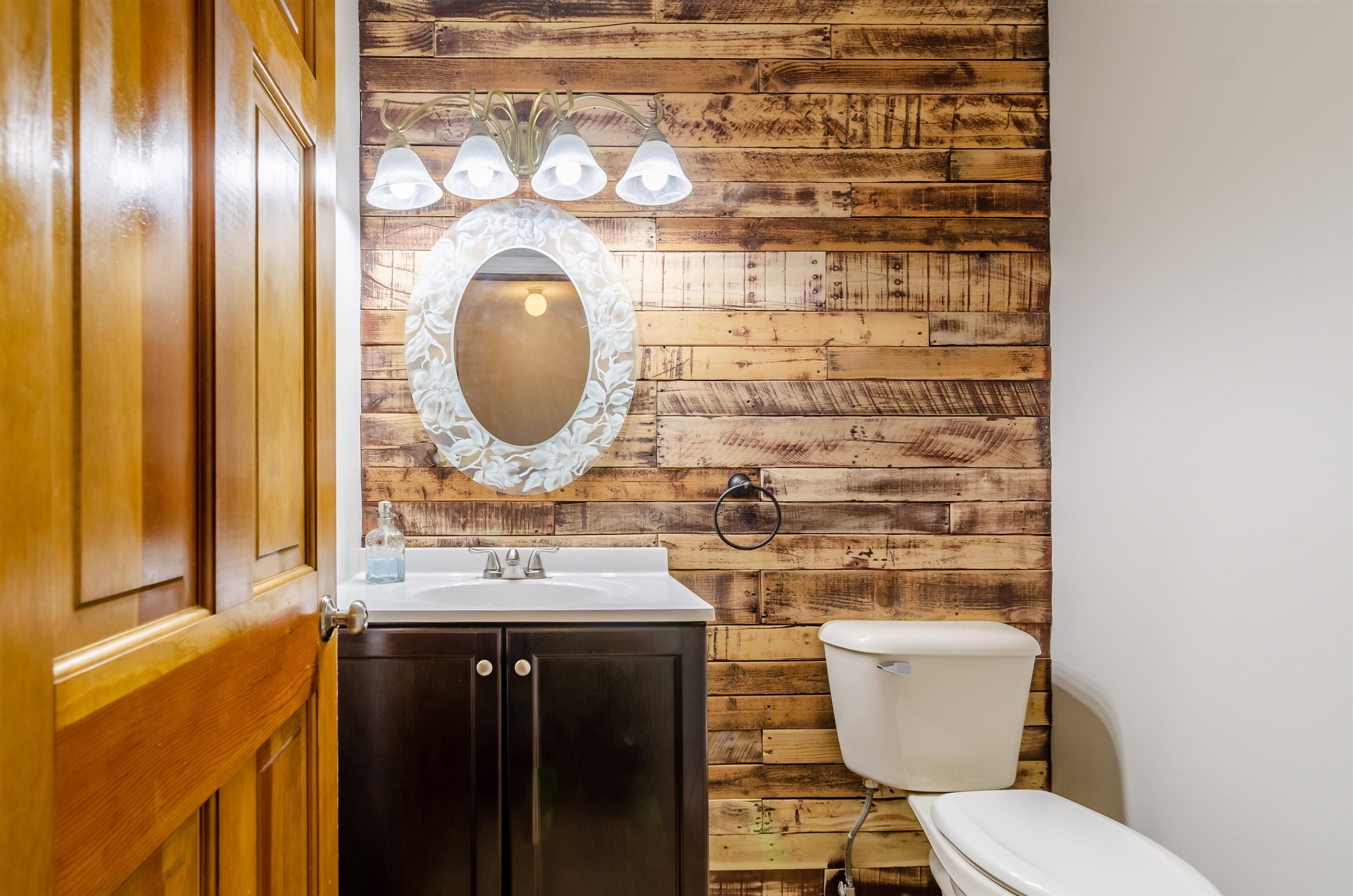 13 L Phillip Road Derry, NH 03038 - Photo 24 of 40