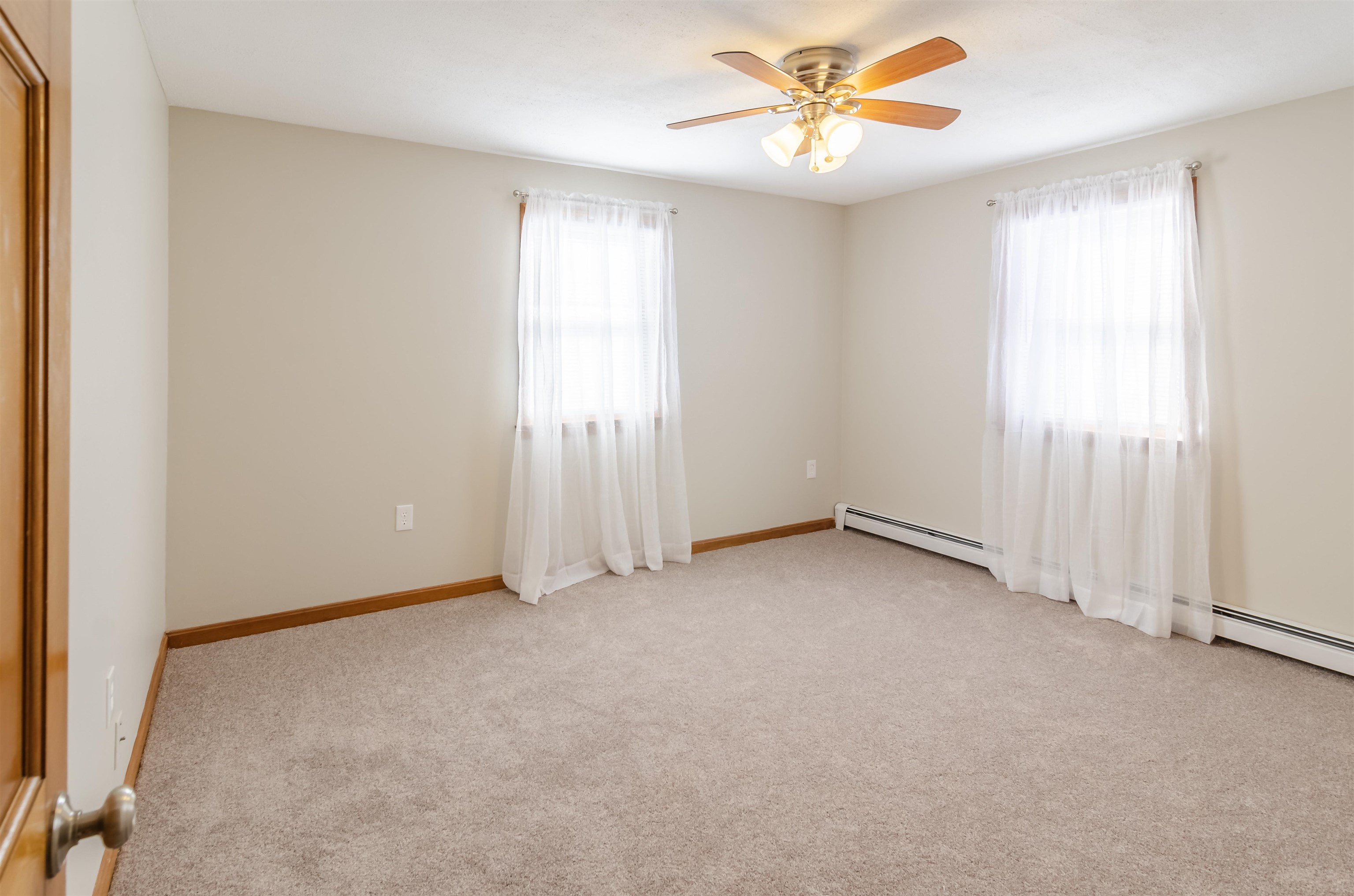 13 L Phillip Road Derry, NH 03038 - Photo 29 of 40