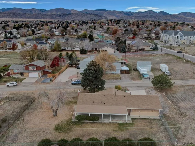 an aerial view of multiple house