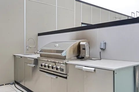 a close view of stove