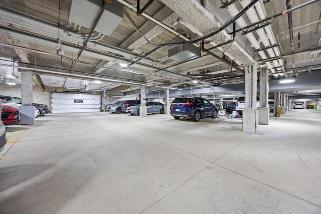 $2,375,000 | 305 South Racine Avenue, Unit PHD, Chicago, IL 60607